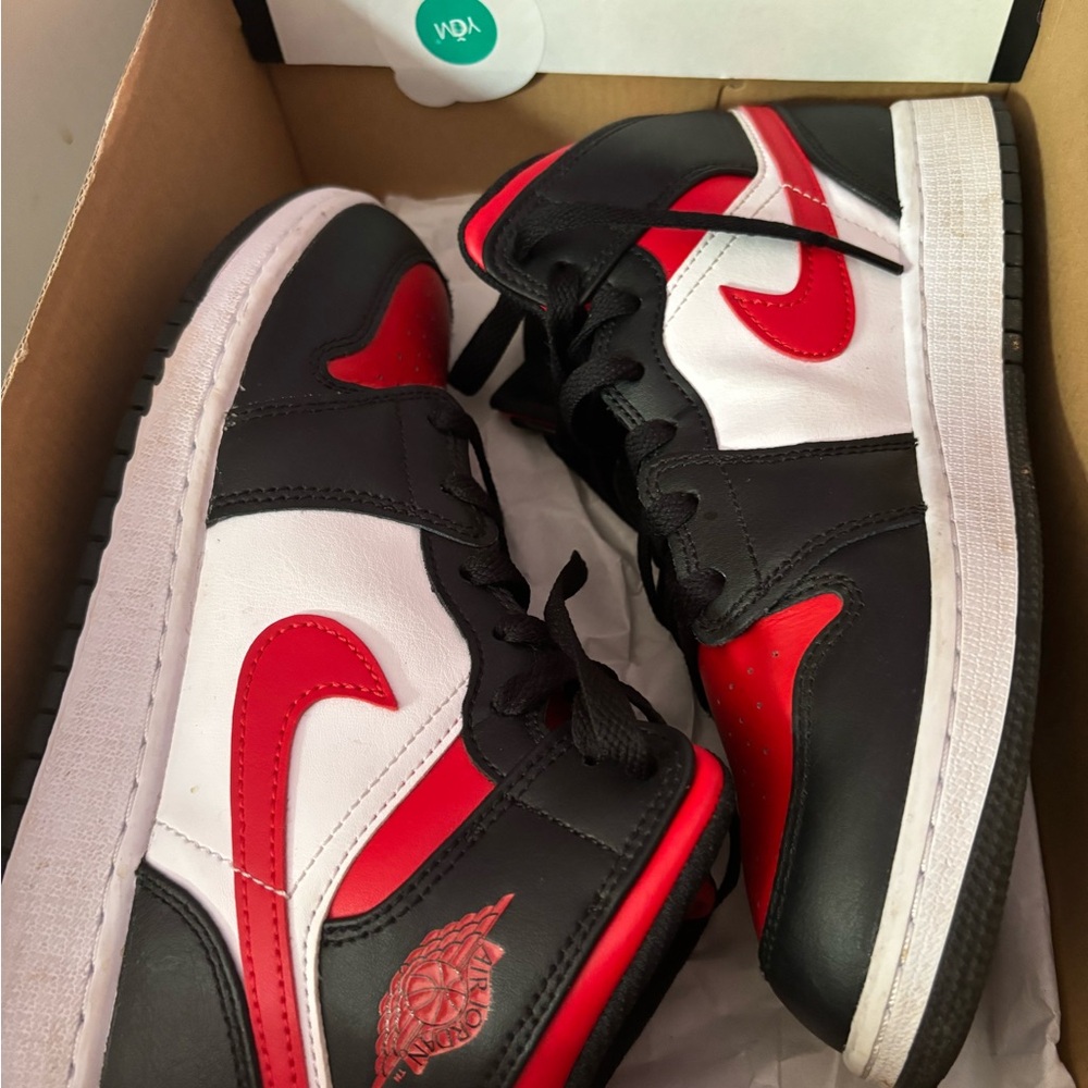 Jordan 1 youth